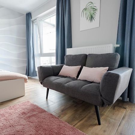 Apartament Alfa With Free Parking Posen Exterior foto