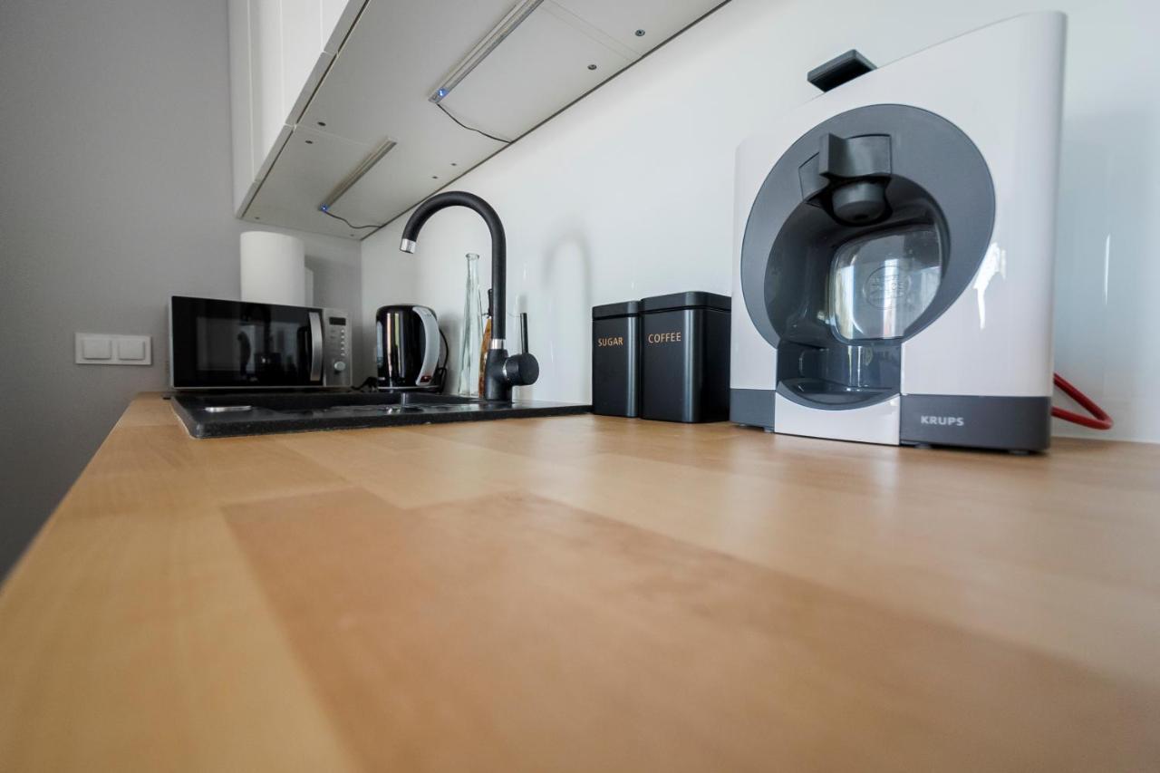 Apartament Alfa With Free Parking Posen Exterior foto